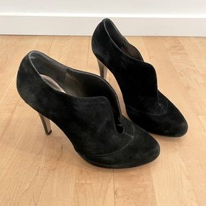 Suede Banana Republic Pumps